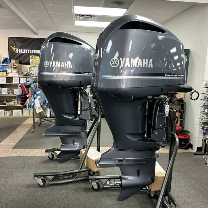 Brand New Yamaha F300XA & LF300XA 4-Stroke 25” Shaft Pair