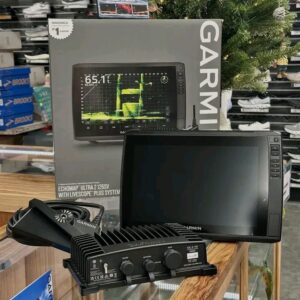 Garmin ECHOMAP Ultra 2 126sv LiveScope Bundle