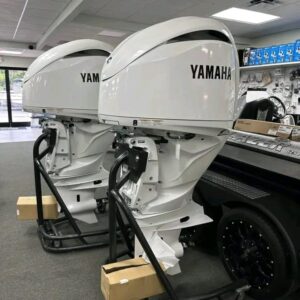 2024 Yamaha F300XCB2 & LF300XCB2 White 25” Shaft Pair